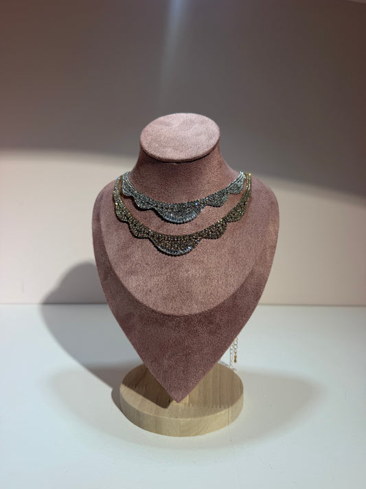 Collana D.