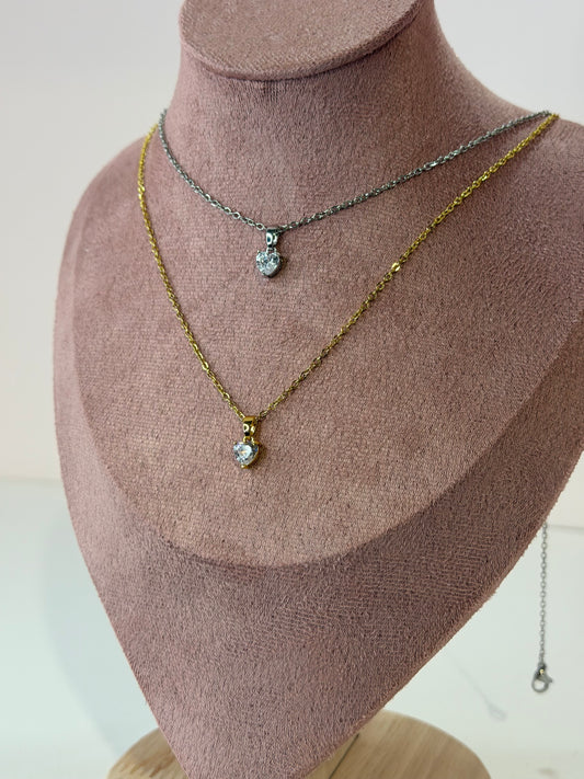 Collana R.