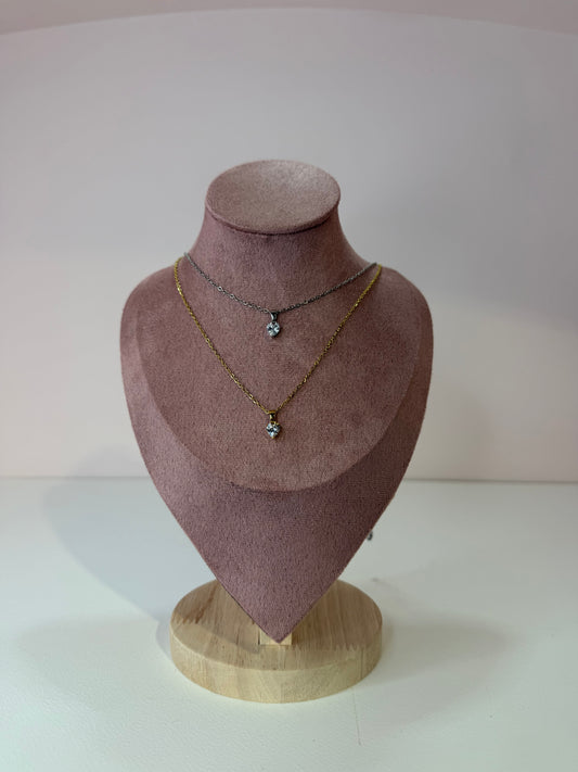 Collana R.
