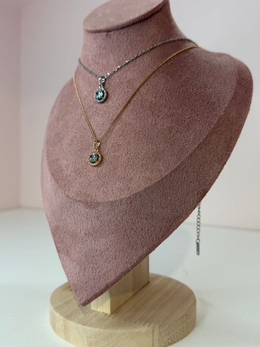 Collana O.