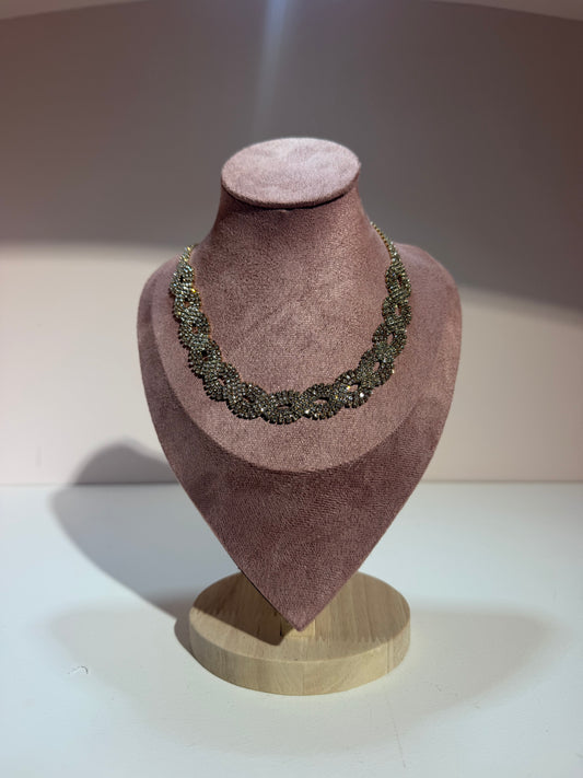 Collana H.
